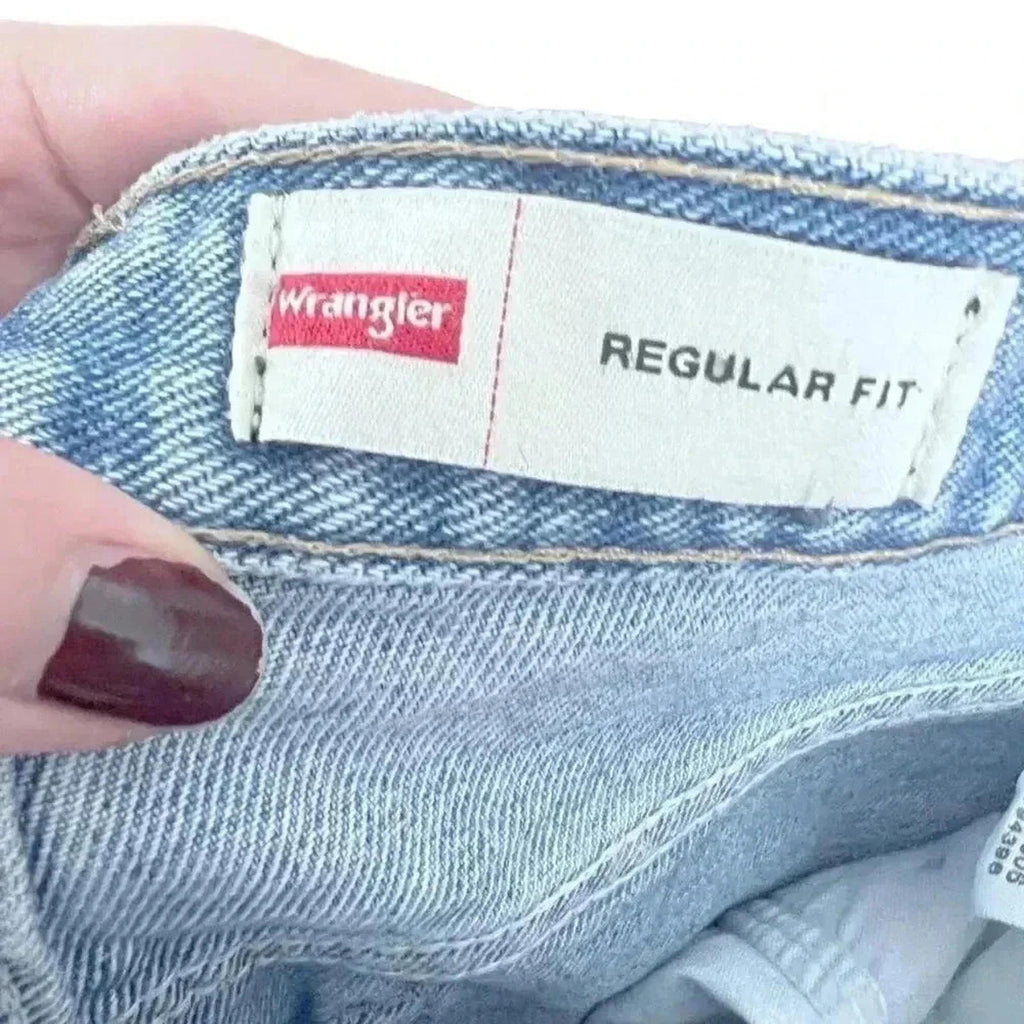 Wrangler Medium Wash Regular Fit Straight Leg Jeans Light Wash Mid Rise 32 x 30