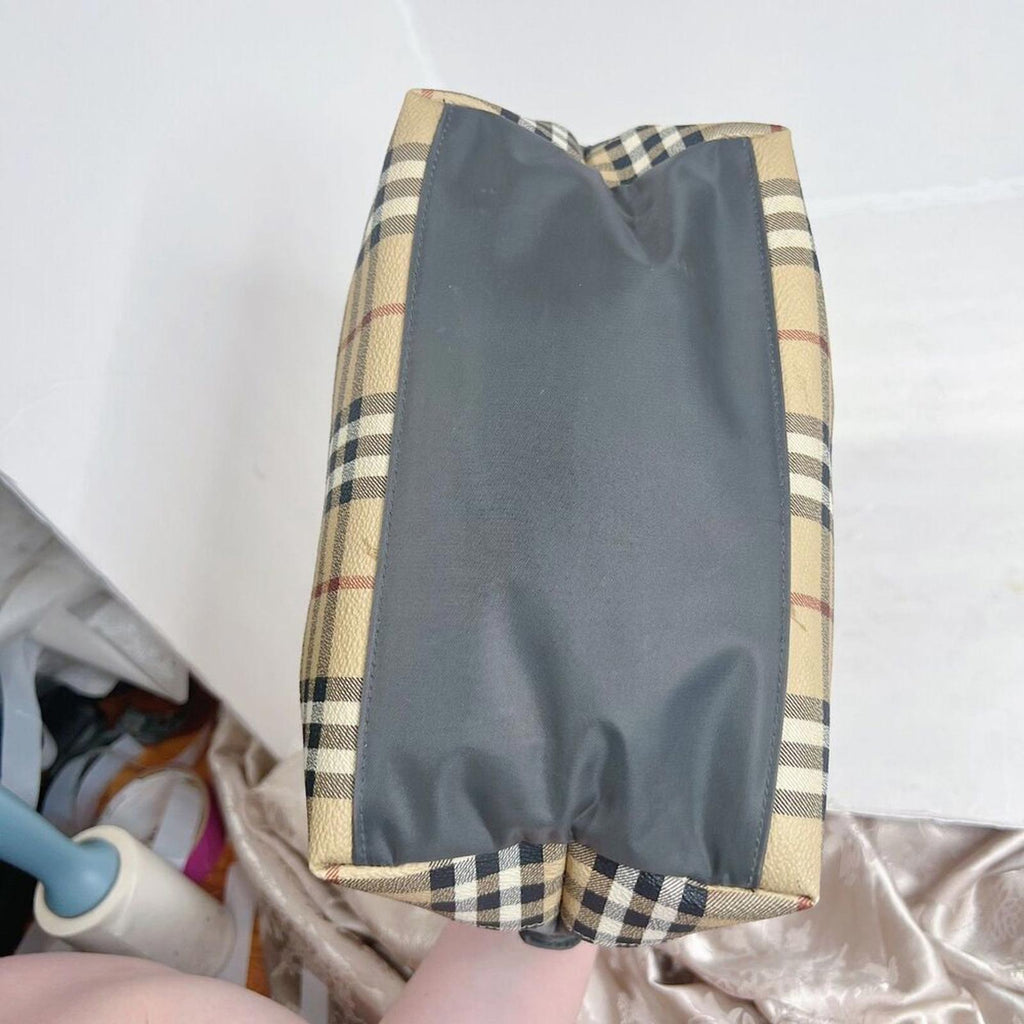 Vintage Burberry RARE Makeup Bag Toiletry Bag Grey Burberry Check Plaid