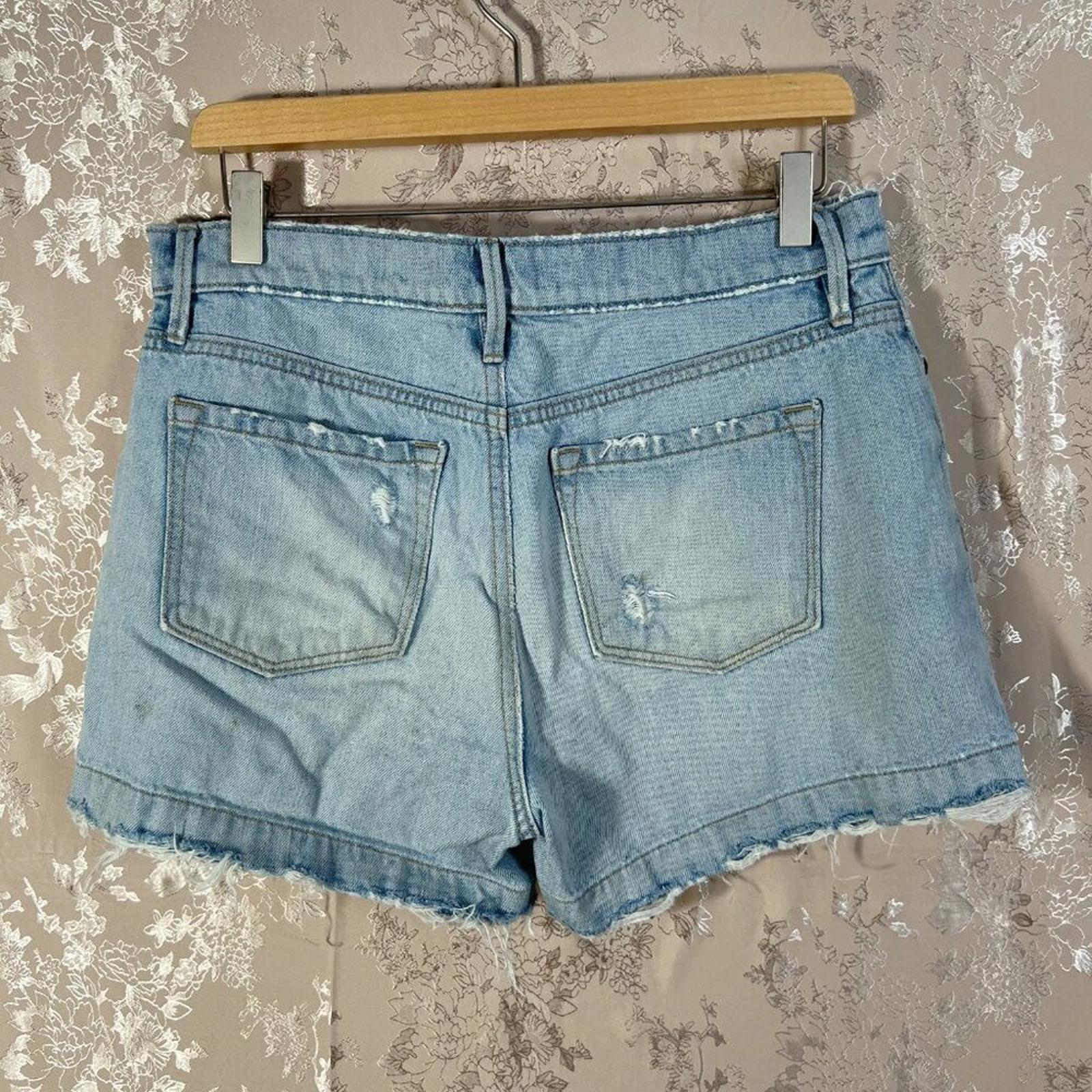 Ann Taylor LOFT Light Wash Distressed Denim Shorts Jean Shorts Size L
