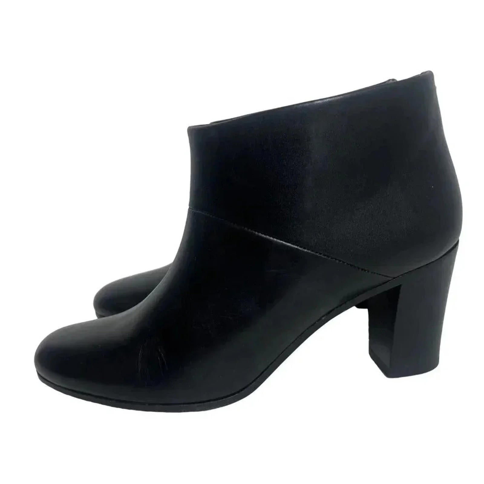 Maison Martin Margiela Paris Black Leather Heeled Booties Size 37 38WU0239