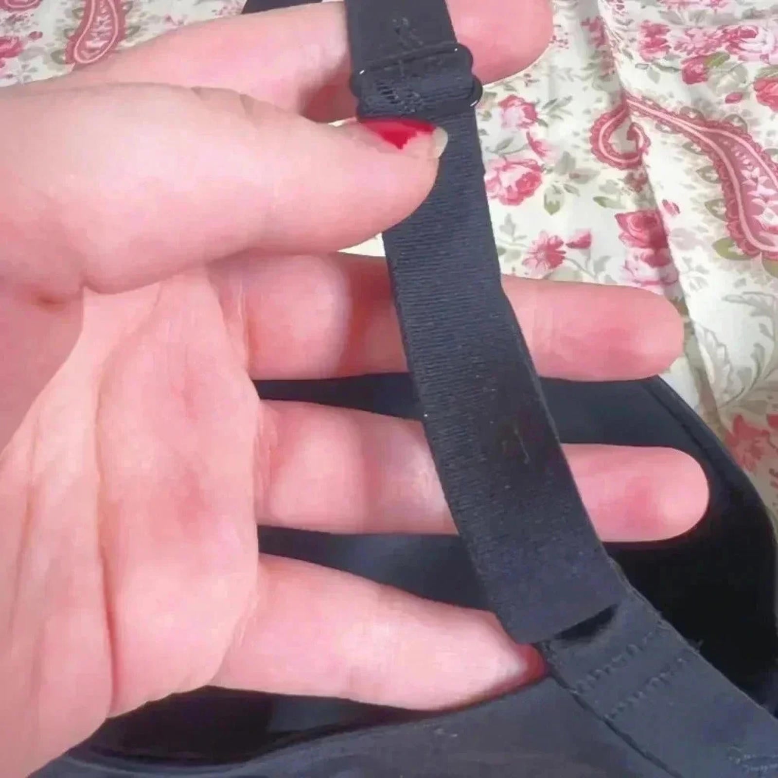 DKNY Black T Shirt Bra 36DD