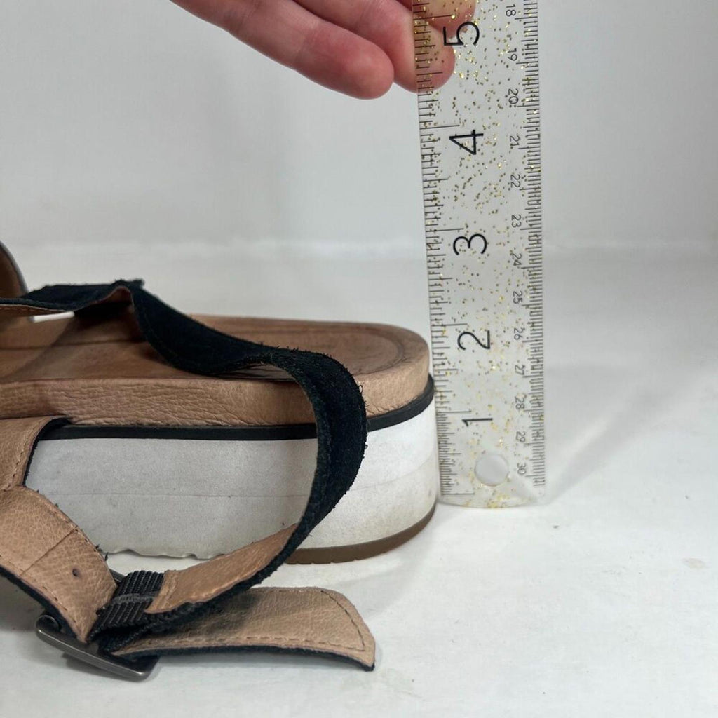 Ugg Braelynn Sandal Black Patent Leather Strappy Platform Sandal Size 9.5