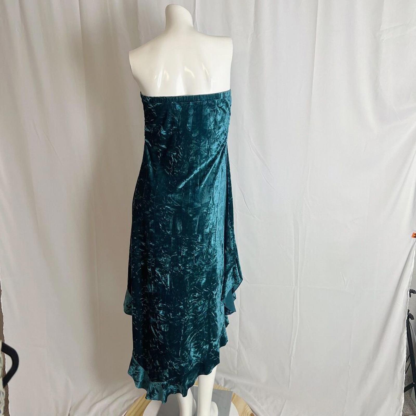 Silence + Noise Luna Velvet Strapless Dress in Emerald Whimsigoth Fairy Size L