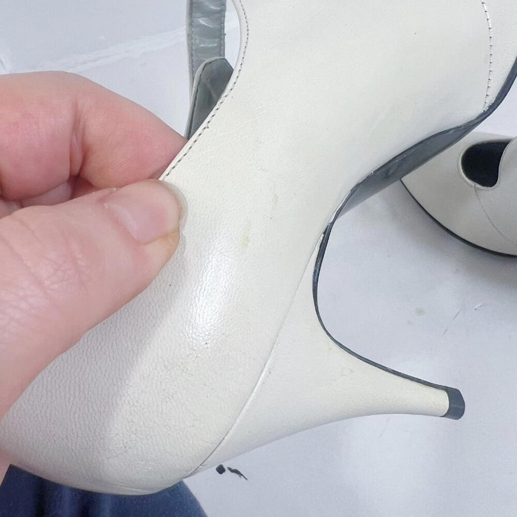 Vintage Cities White Leather Mary Jane Pumps Heels Women's Size 6.5