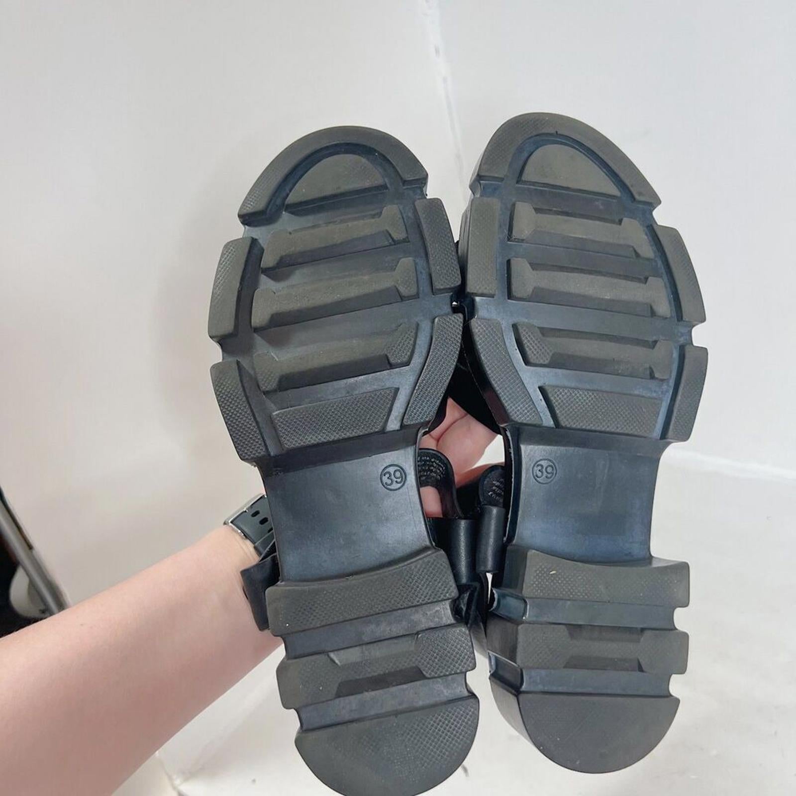 Free People Brooks Black Leather Fisherman Sandals Lug Sole Platform Size 8.5
