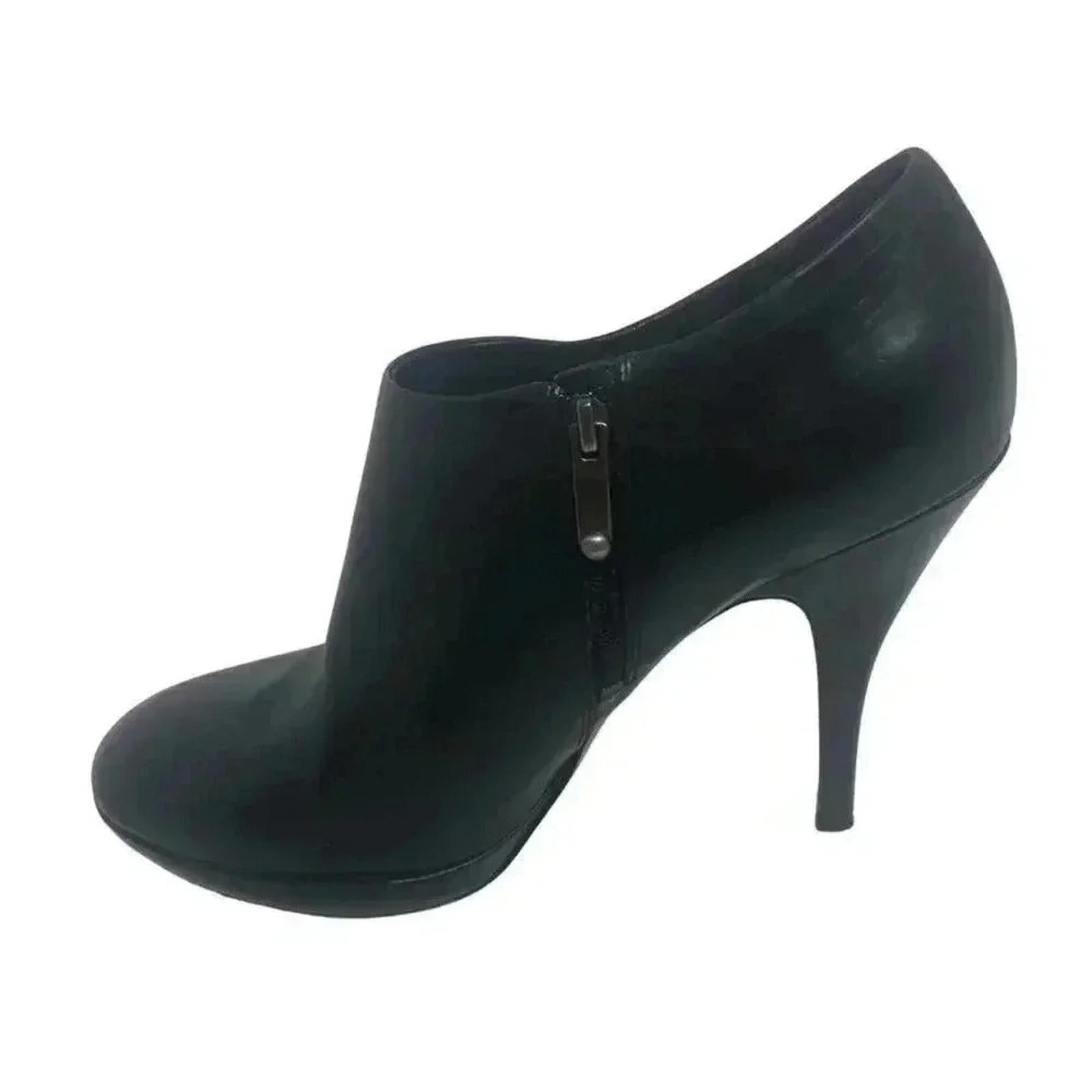 Via Spiga Stiletto Black Leather Heels Stilettos Pumps Boots Women's Size 7