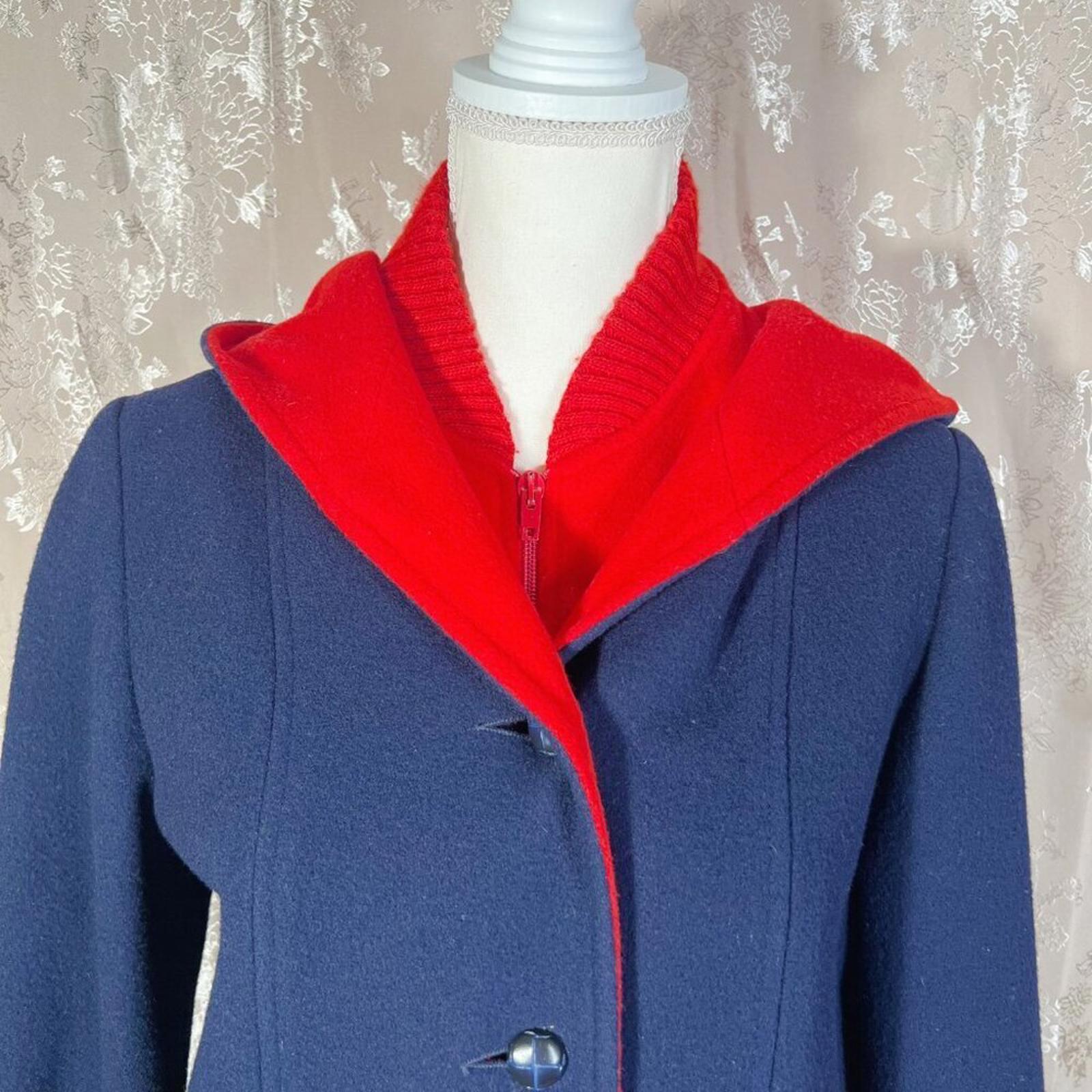 100% Wool Vintage Authentic MacKintosh Vestcoat Navy Blue and Red Jacket Size 6