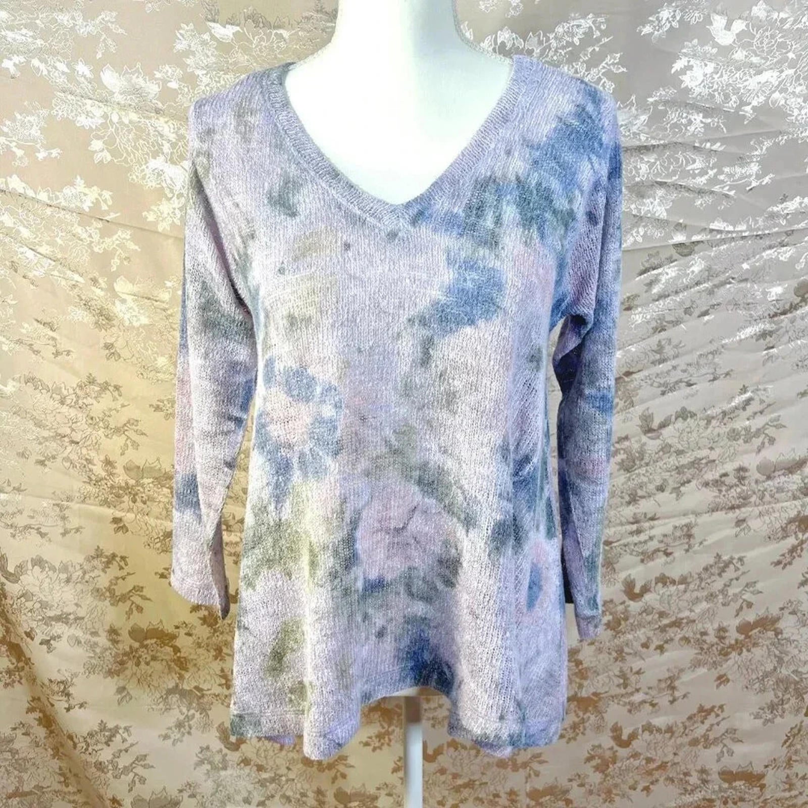 Nally & Millie Purple Floral Watercolor Knit Sweater Women's Size M
