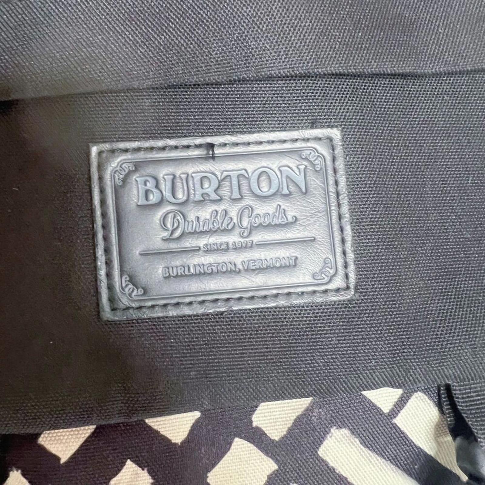 Burton Tinder Backpack Black and White Striped Laptop Sleeve