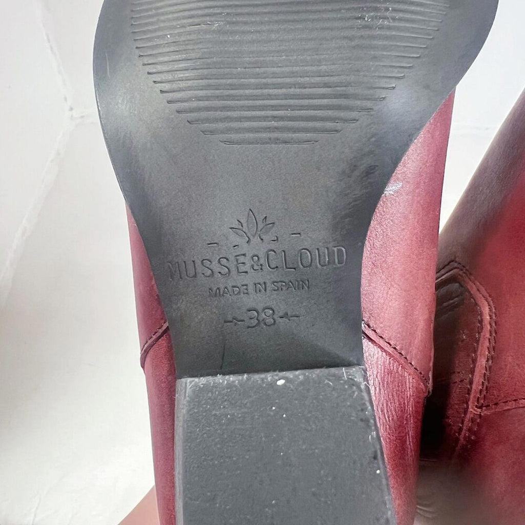 Musse & Cloud Red Leather Pointed Toe Ankle Boot Chelsea Western Size 7 7.5