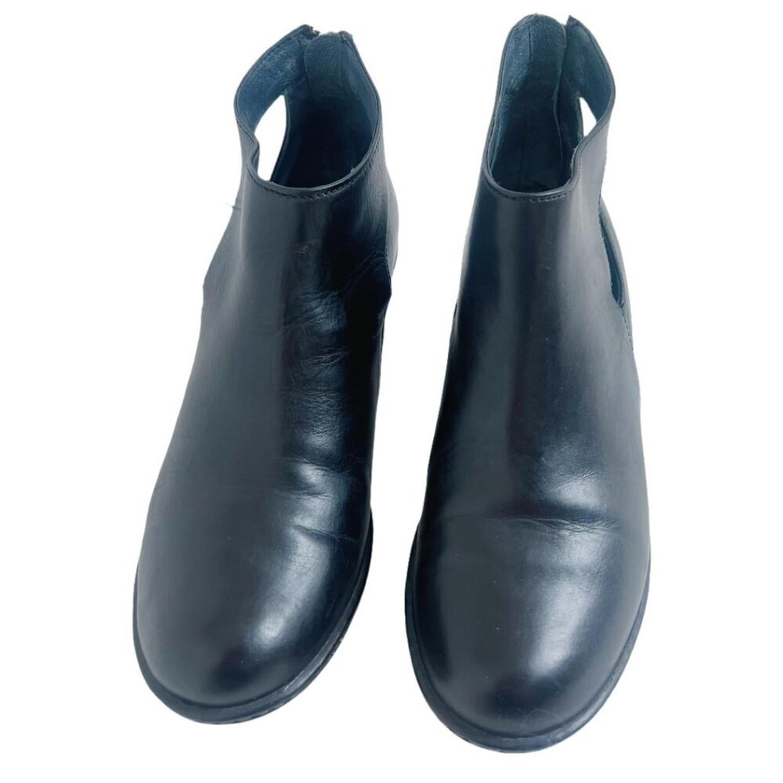 Dansko Bonita Black Leather Booties Ankle Boots Cutout Women's Size 7.5 US