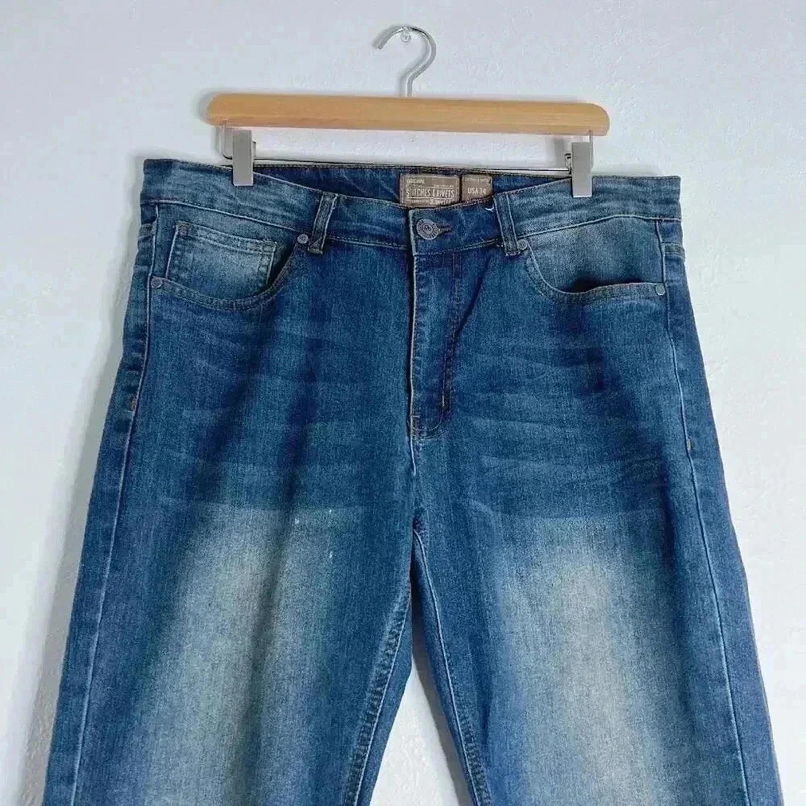 Stitches & Rivets Men's Slim Fit Jeans Dark Wash Mid Rise Size 34 x 32 Denim