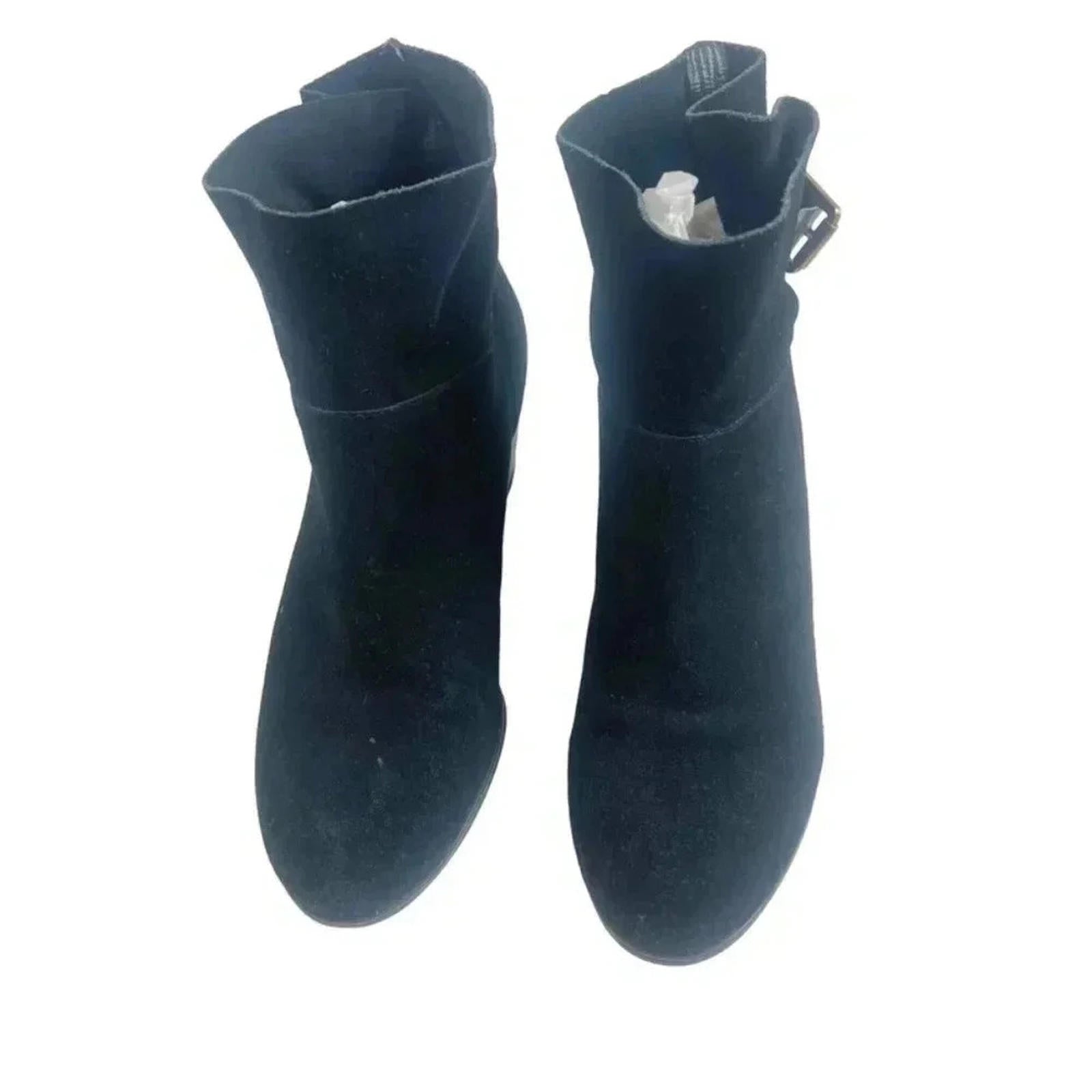 Franco Sarto L-Monument Black Faux Suede Buckled Booties Women's Size 8