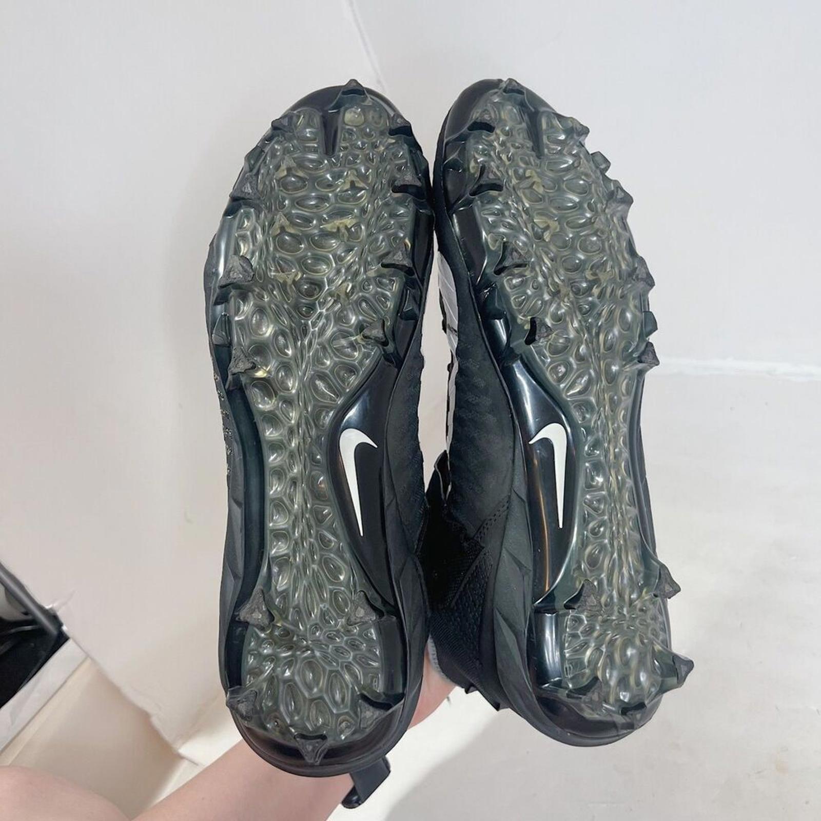 Nike Alpha Menace Pro 2 Mid Football Cleats Black and White Men's Size 13
