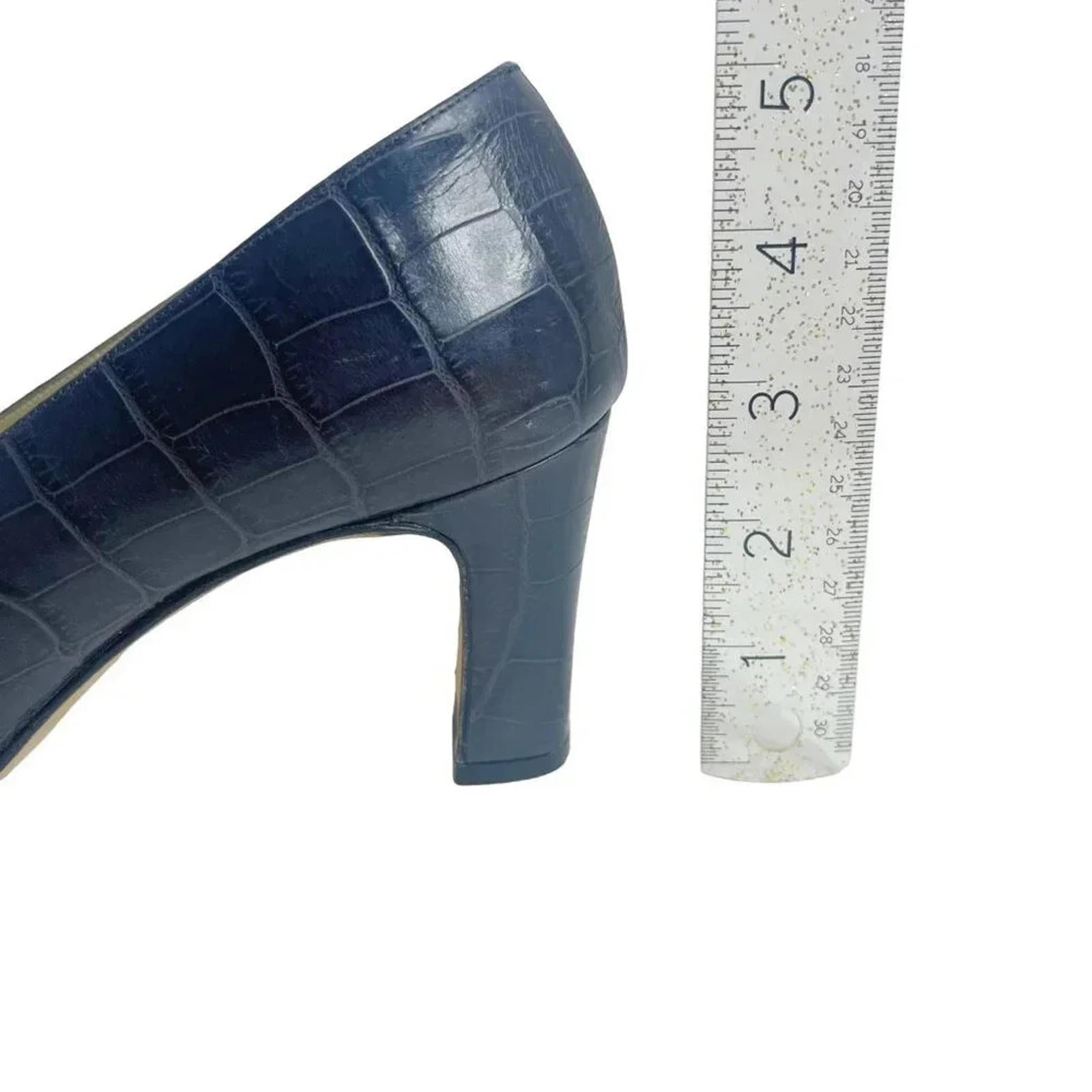 Escada Vintage Navy Blue Crocodile Rounded Toe Pumps Women's Size 8.5