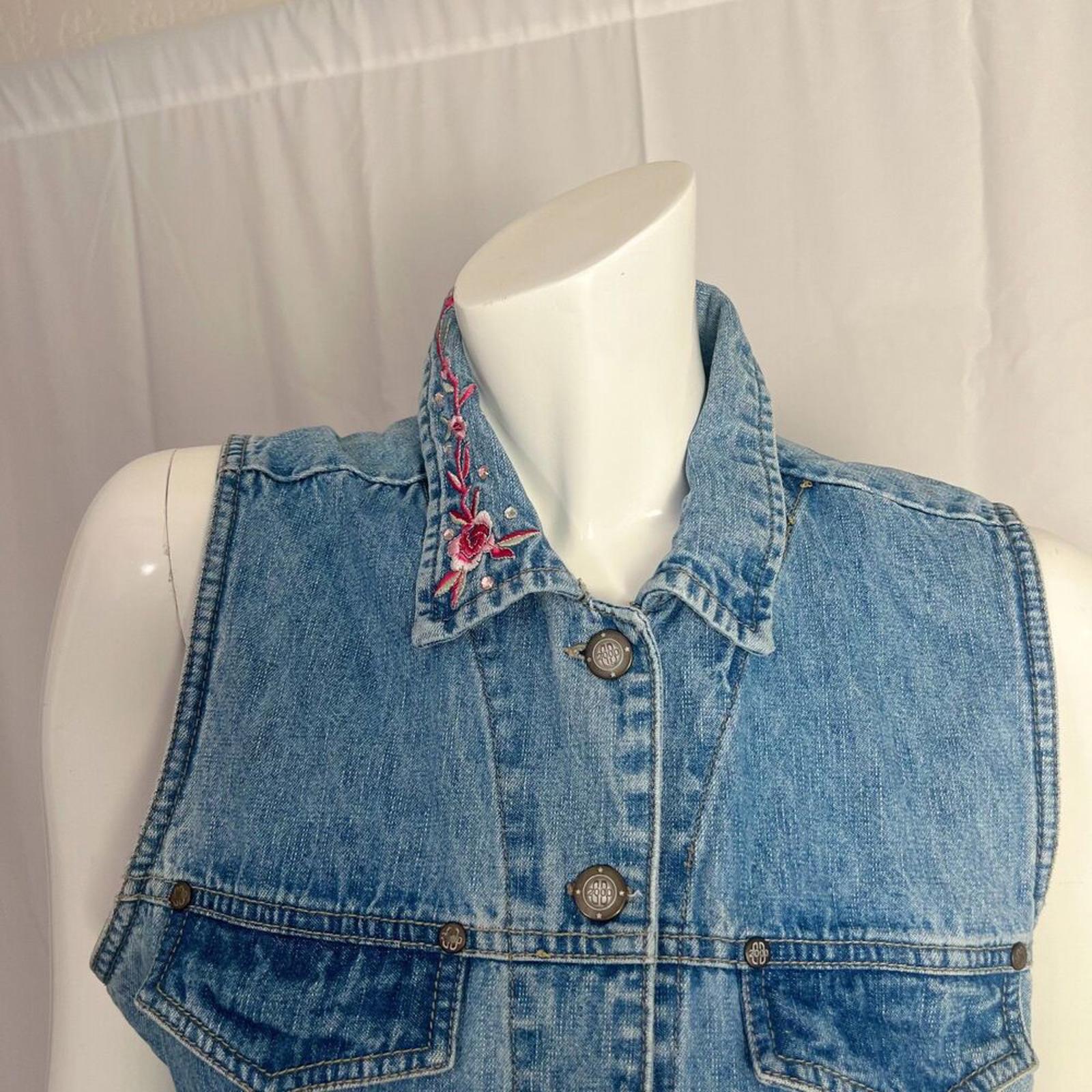 Vintage y2k Bill Blass Denim Vest Pink Flower Embroidered Western Size M
