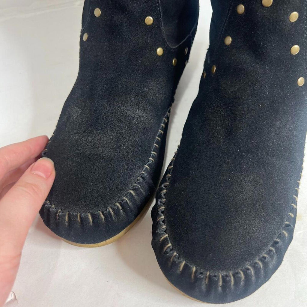 BC Footwear Women's Straight A's Black Suede Moccasin Boots Studded Size 9