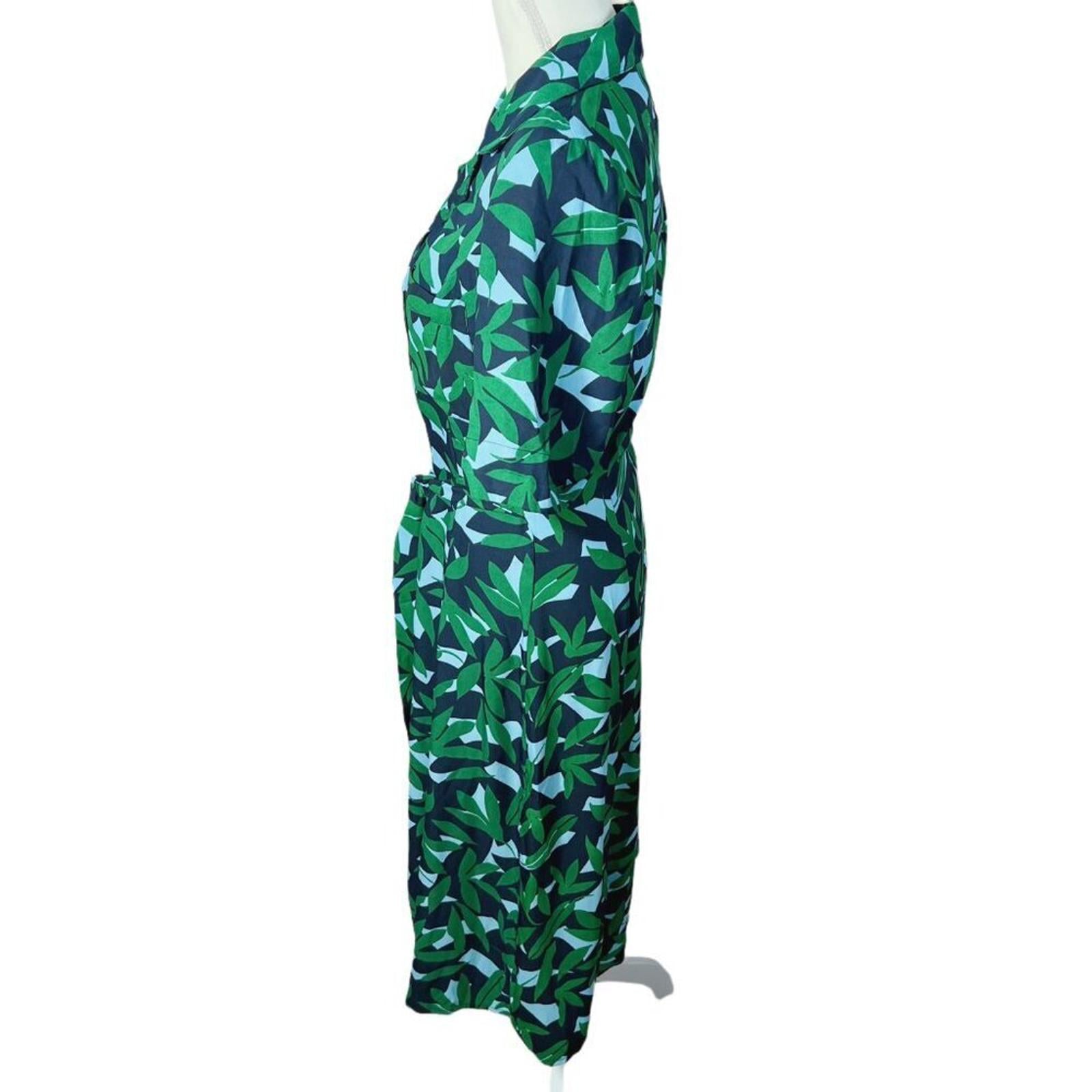 Walter Baker Valencia Dress in Green Short Sleeve Button Up Leaf Print Size M