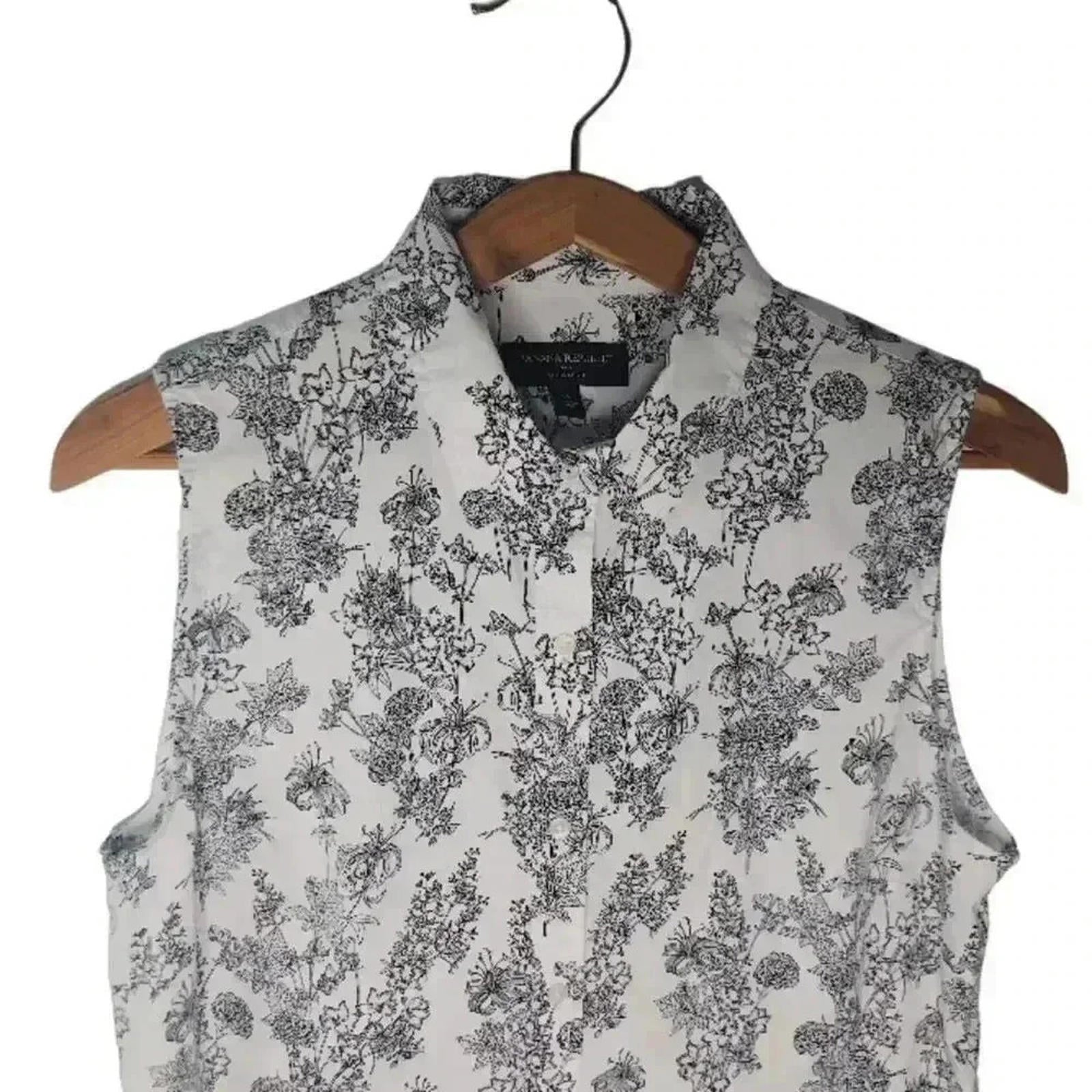 Banana Republic Black and White Floral Print Blouse Tank Business Casual Size 14